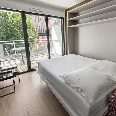 Balcon Calme, Deco Architecte & Wifi Ultra Rapide 国玺